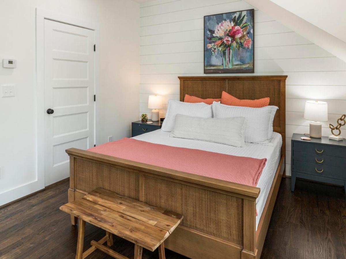 Captivating Studio With Queen Bed, Walkable! Apartment Atlanta